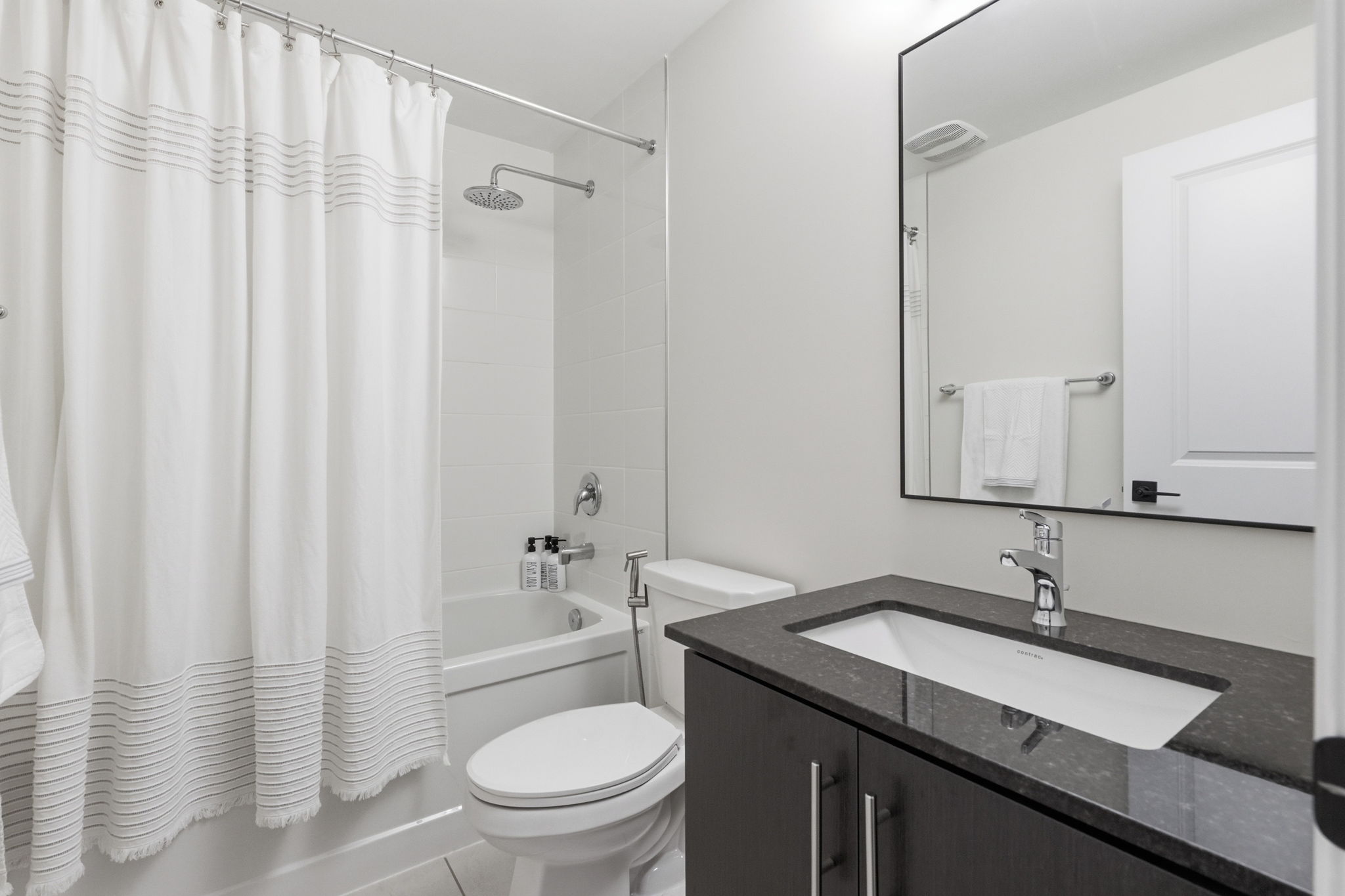 Property in Oakville — delivered property photograph 49