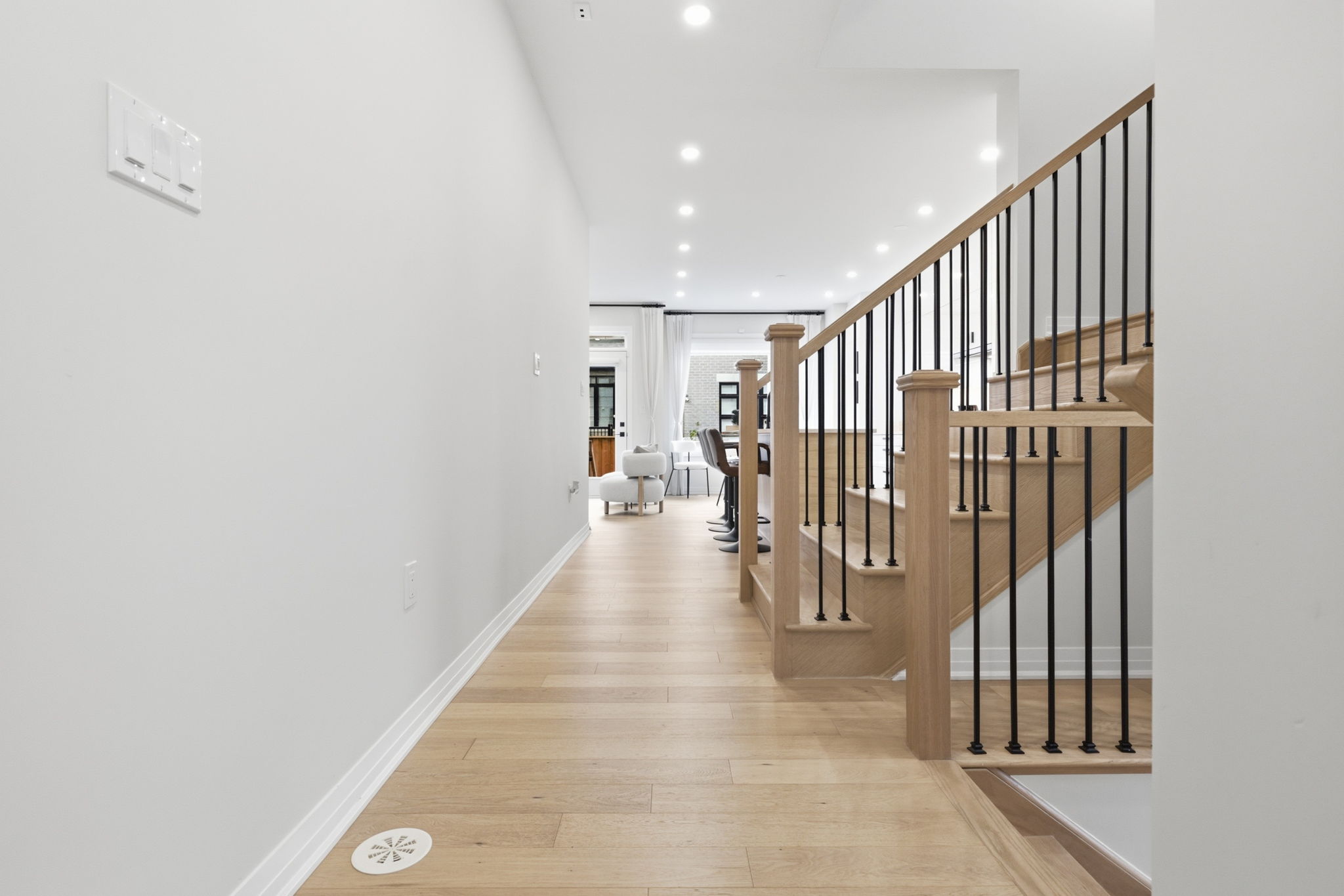 Property in Oakville — delivered property photograph 6