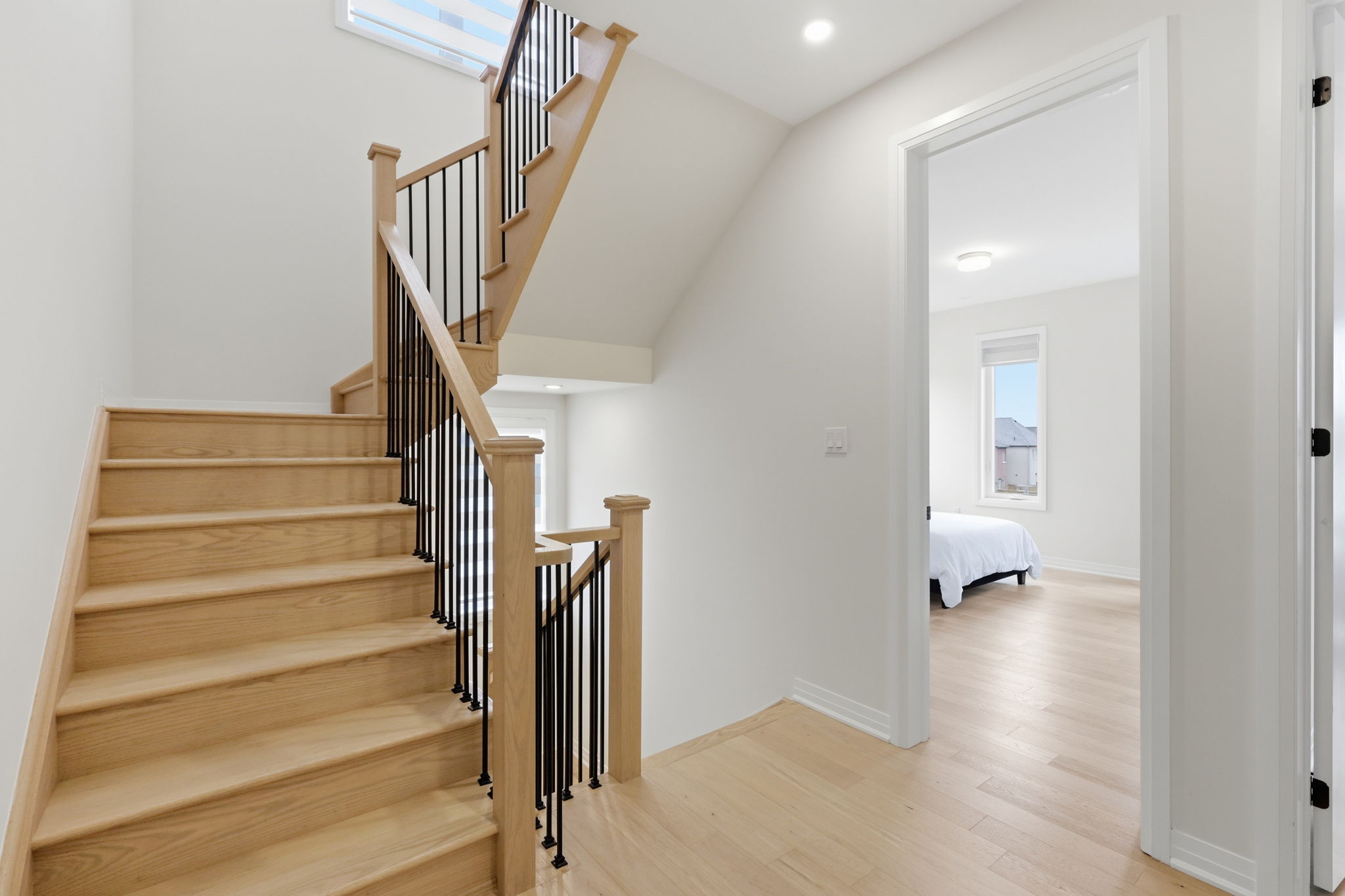 Property in Oakville — delivered property photograph 19