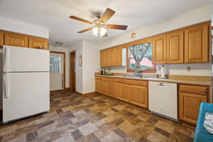  Photo 41