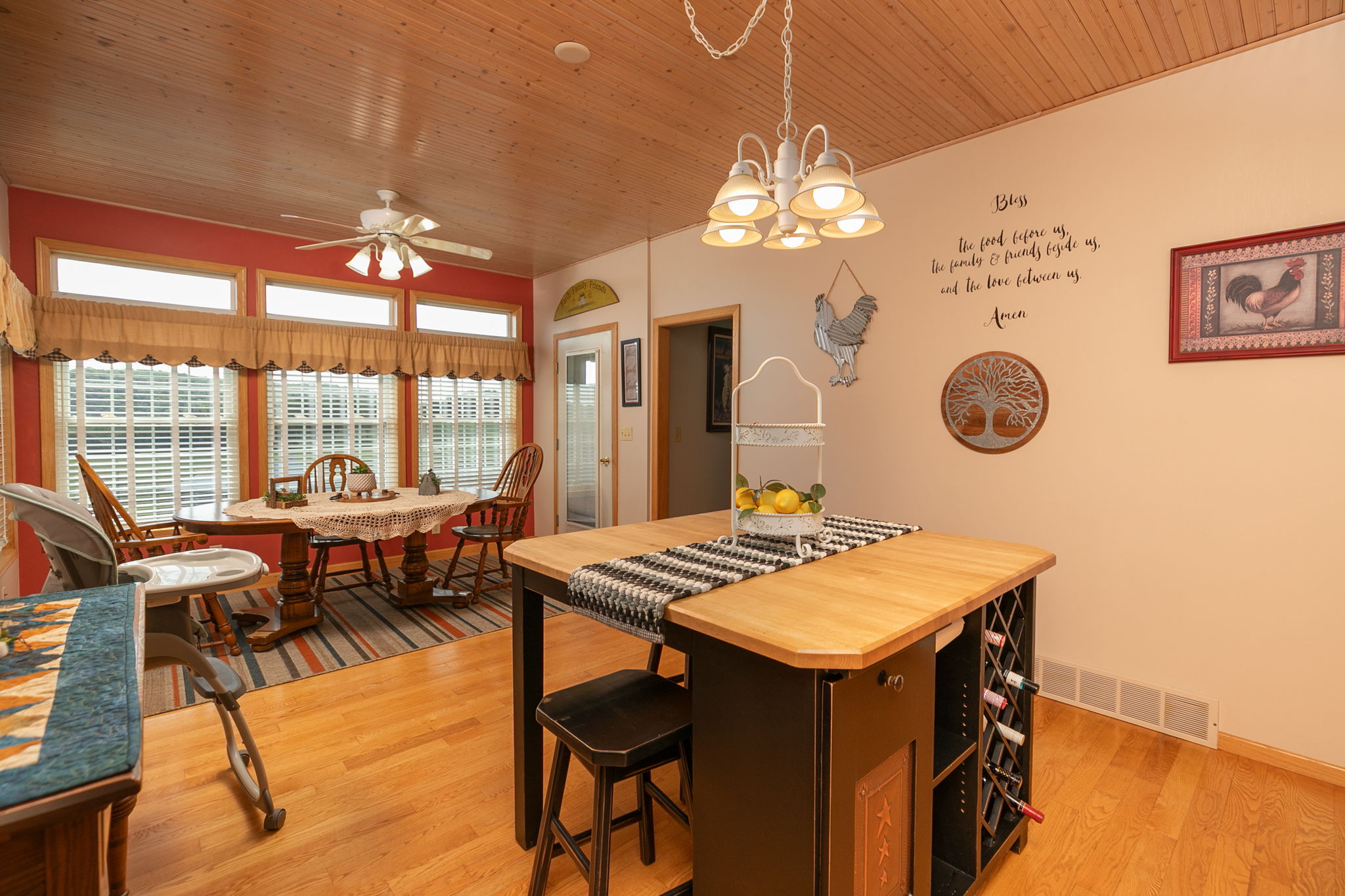 17-Kitchen