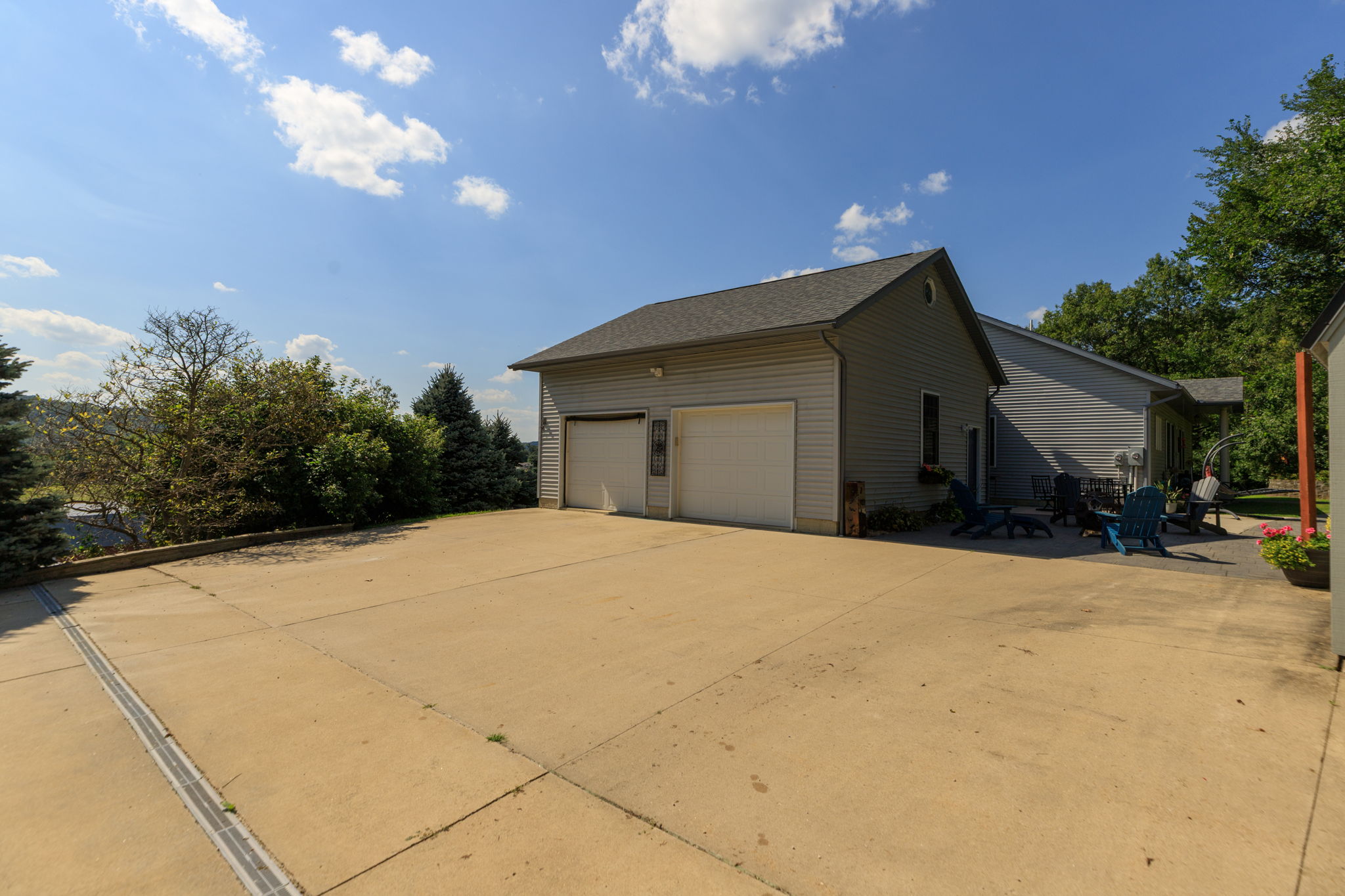 43-Garage