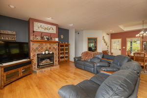 05-Living Room