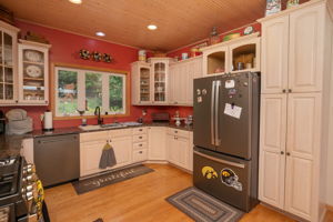 13-Kitchen