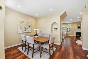 018_F8_3488 Hart Common