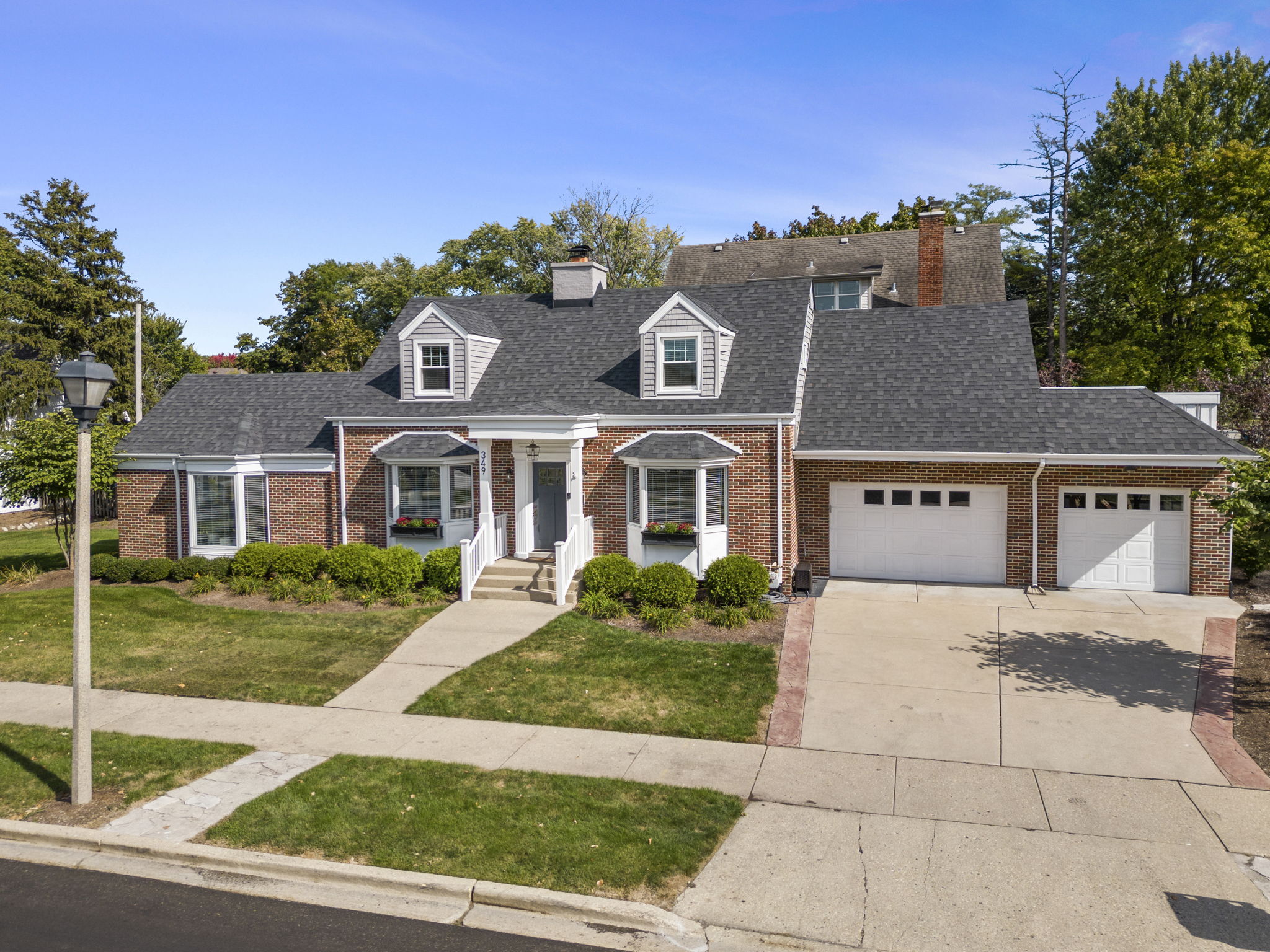 349 Arlington Ave, Elmhurst, IL 60126 | Lucrative Dynamics
