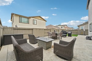 Hibiscus St-071.jpg