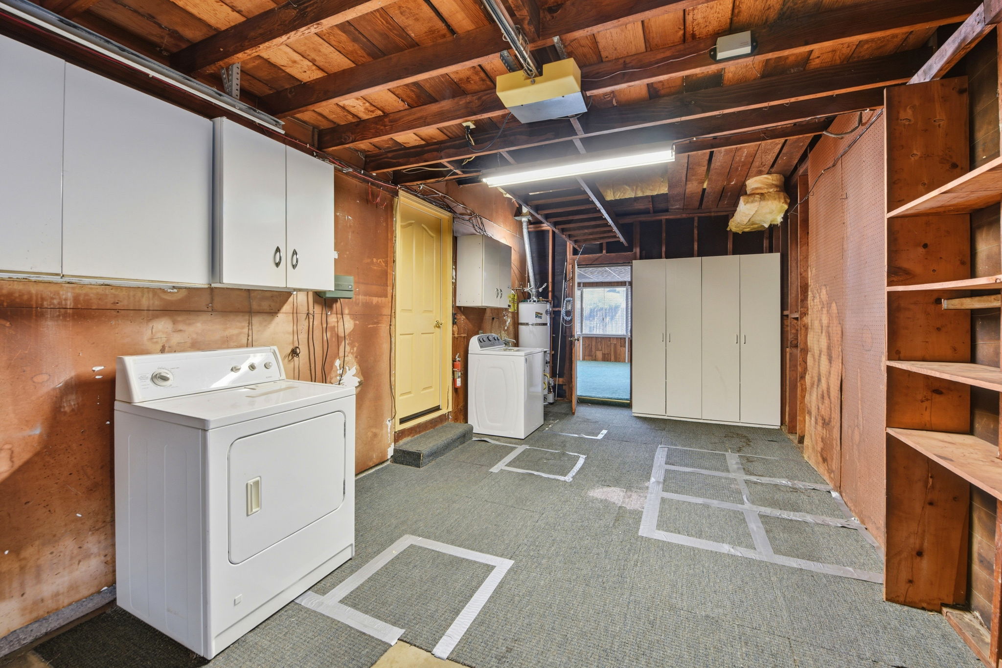 026_F8_349 Lemarc St