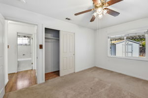023_F8_349 Lemarc St