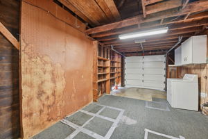 031_F8_349 Lemarc St