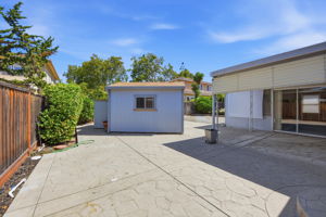 036_F8_349 Lemarc St