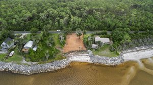 Plenty of Space for your Dream Home