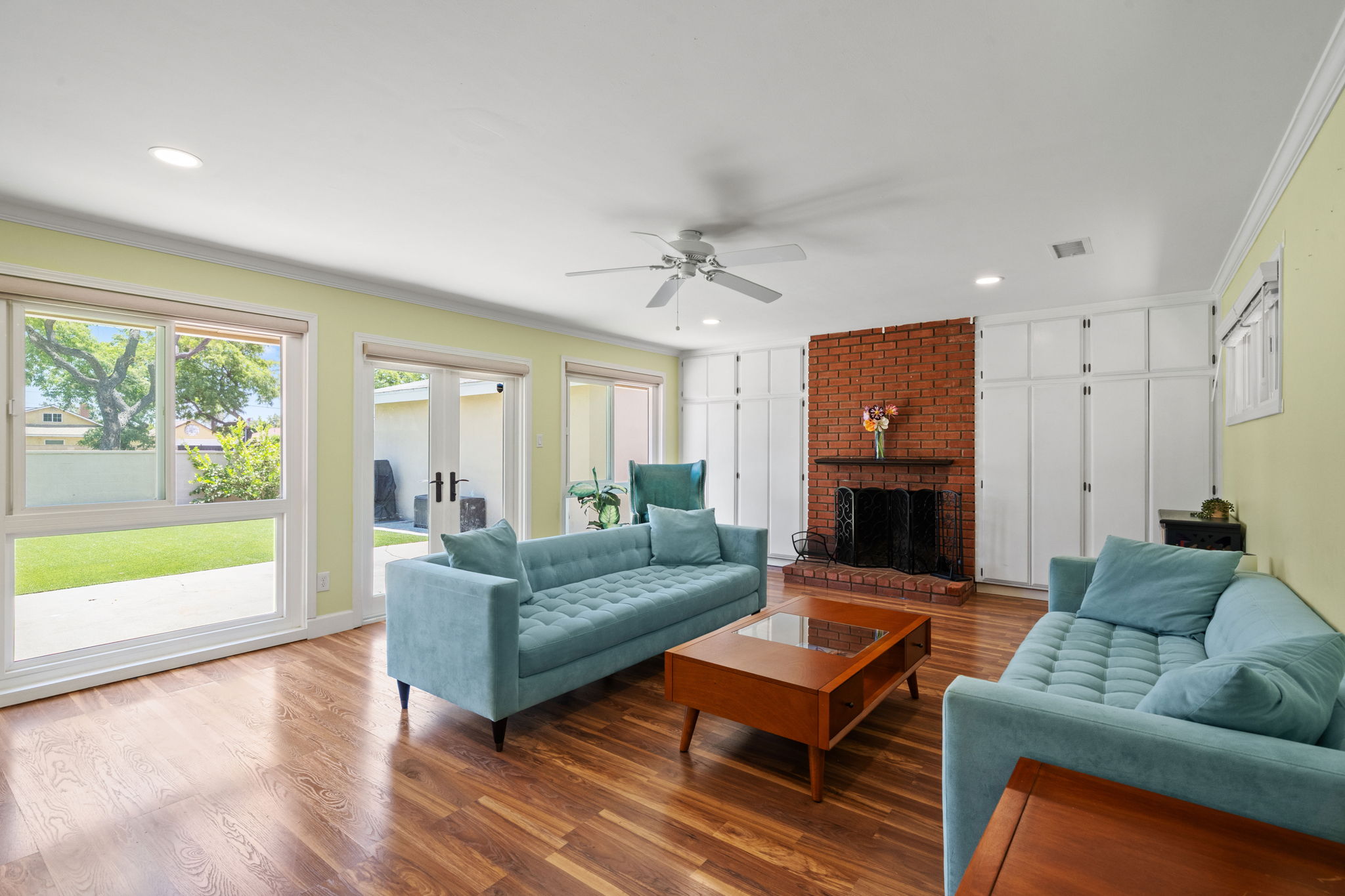 3490 E La Jara St -23
