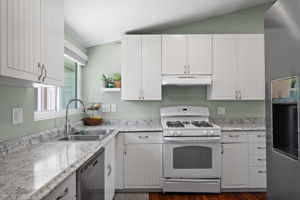 3490 E La Jara St -35