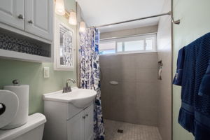 3490 E La Jara St -40