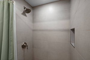 3490 E La Jara St -54
