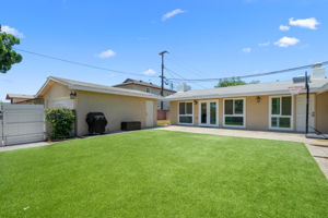3490 E La Jara St -56