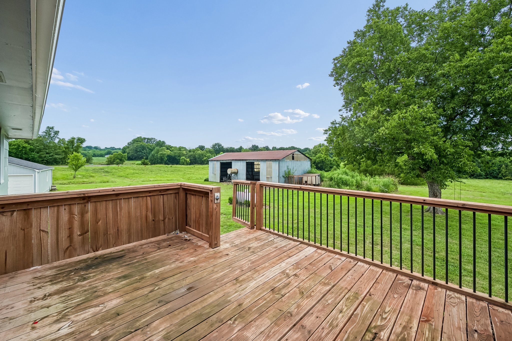 34906 E Colbern Rd_027.jpg