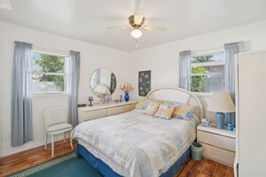 58th Ave N-S1109-015.jpg