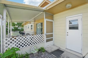 58th Ave N-S1109-023.jpg