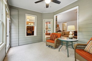 Screened-in Porch