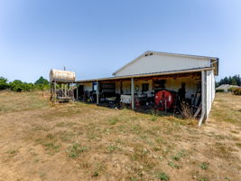  Photo 48