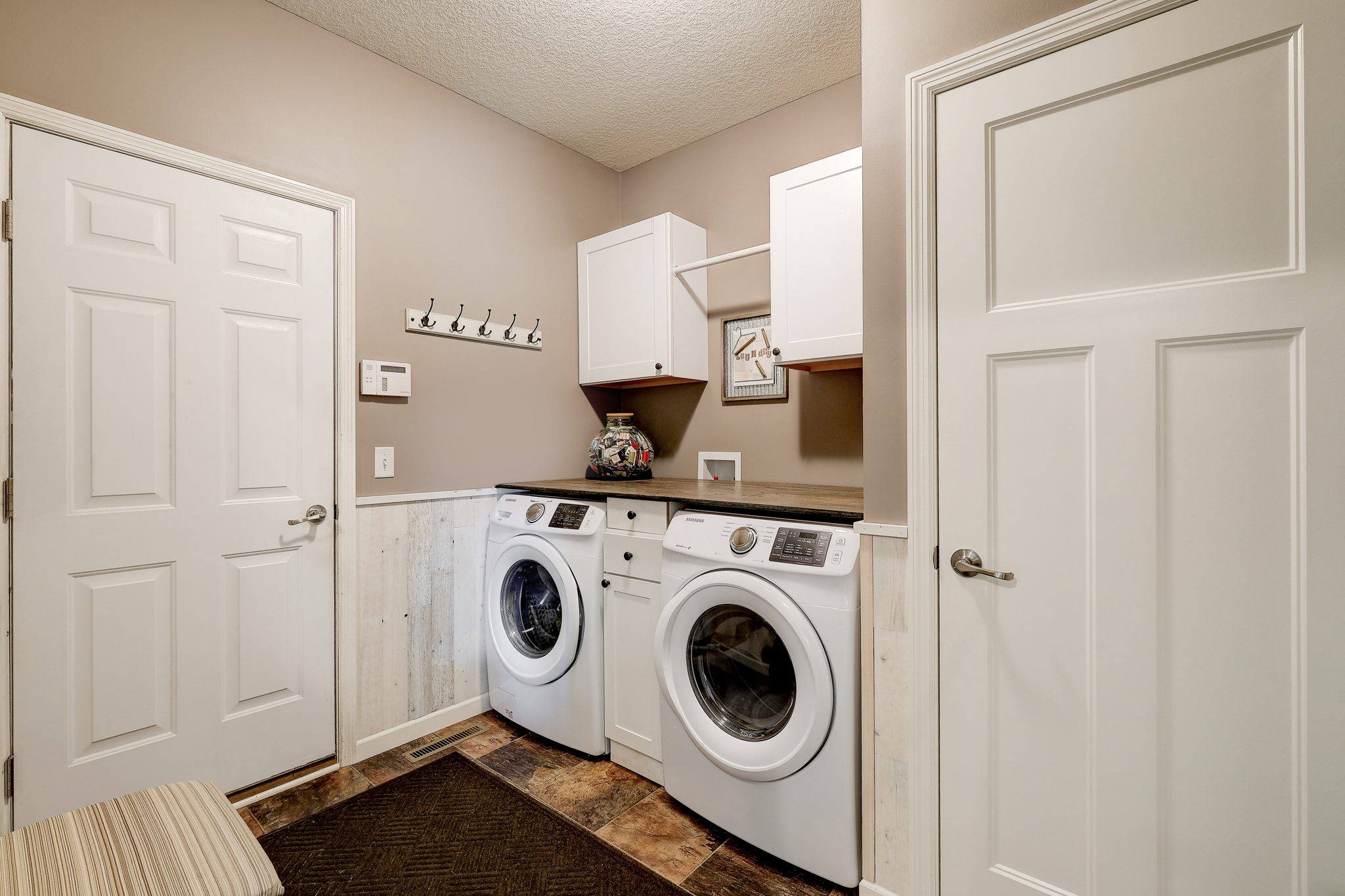 15 Laundry room