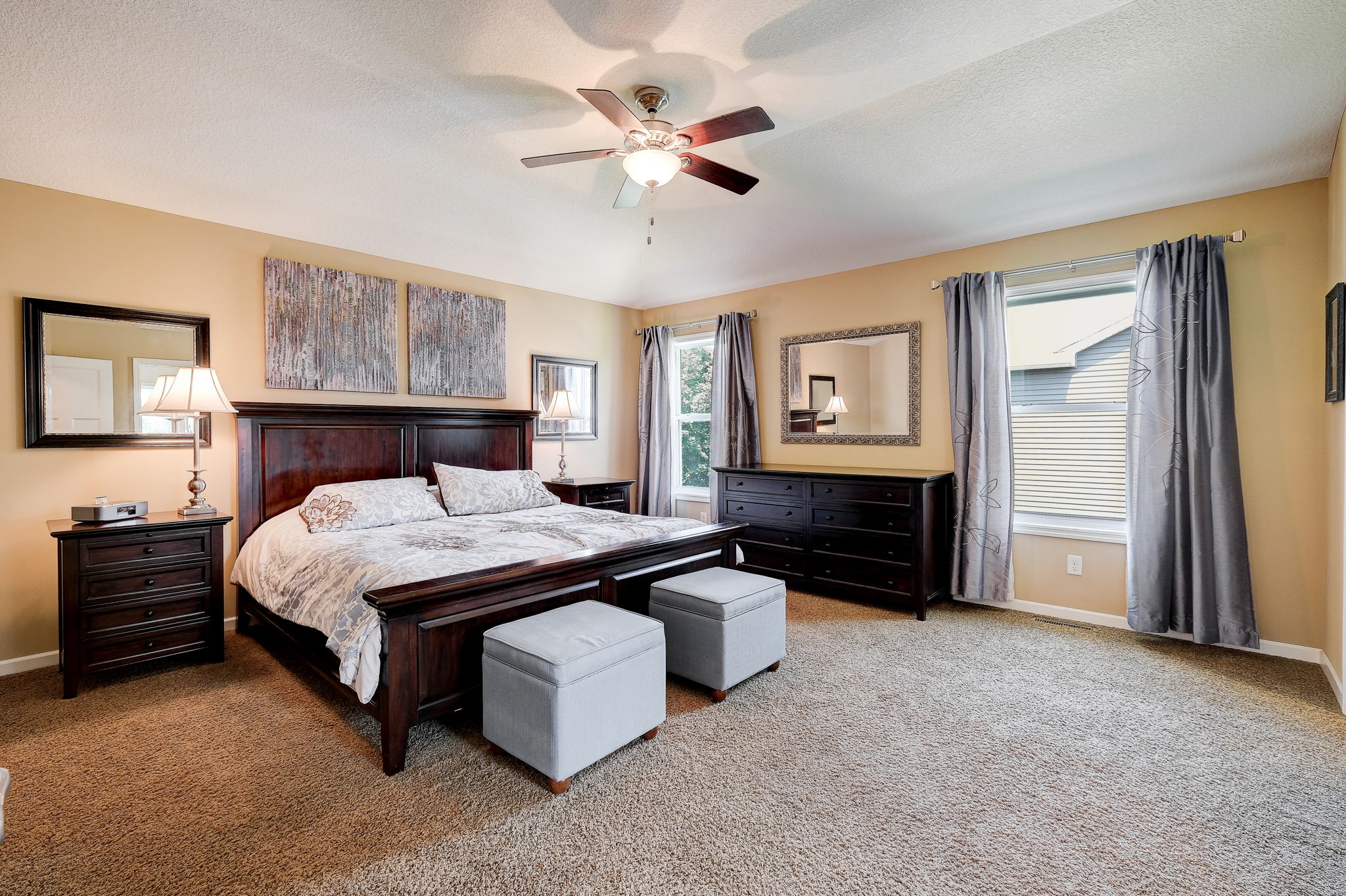 17 Bedroom