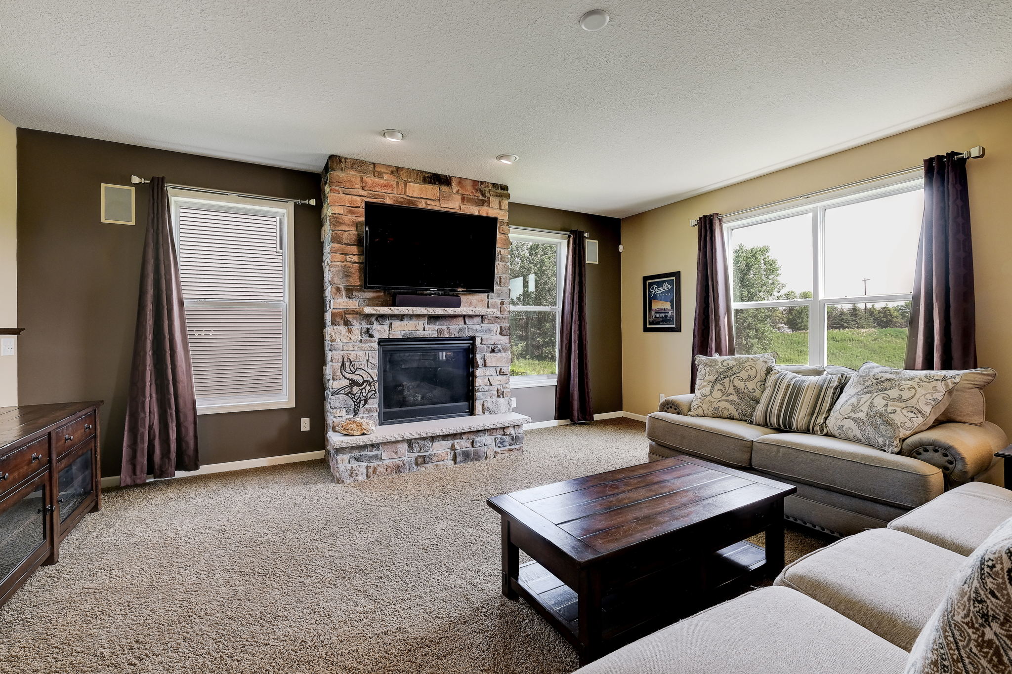 12 Living room