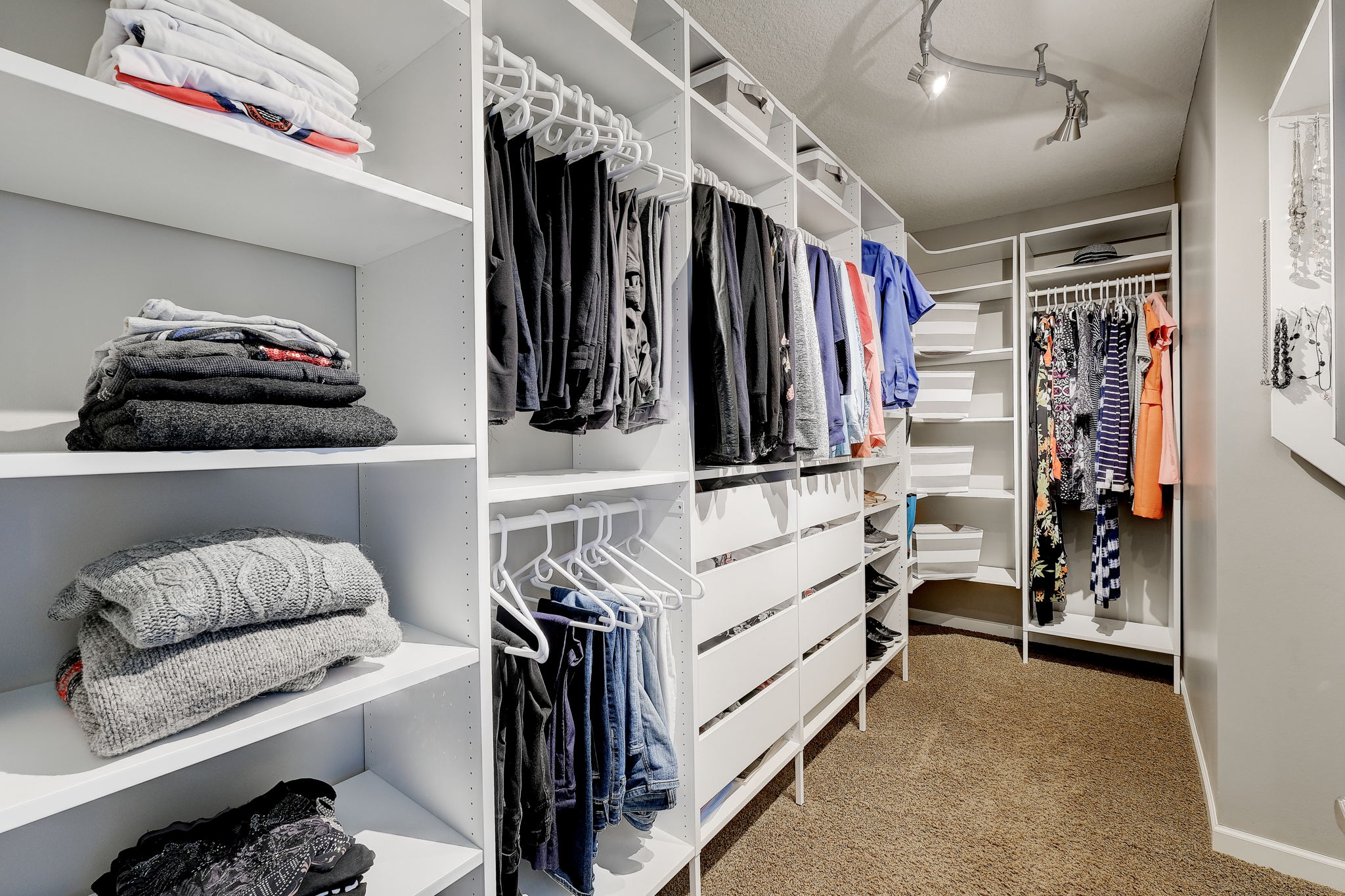 20 Closet