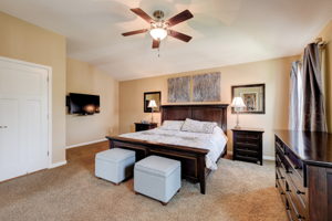 16 Bedroom
