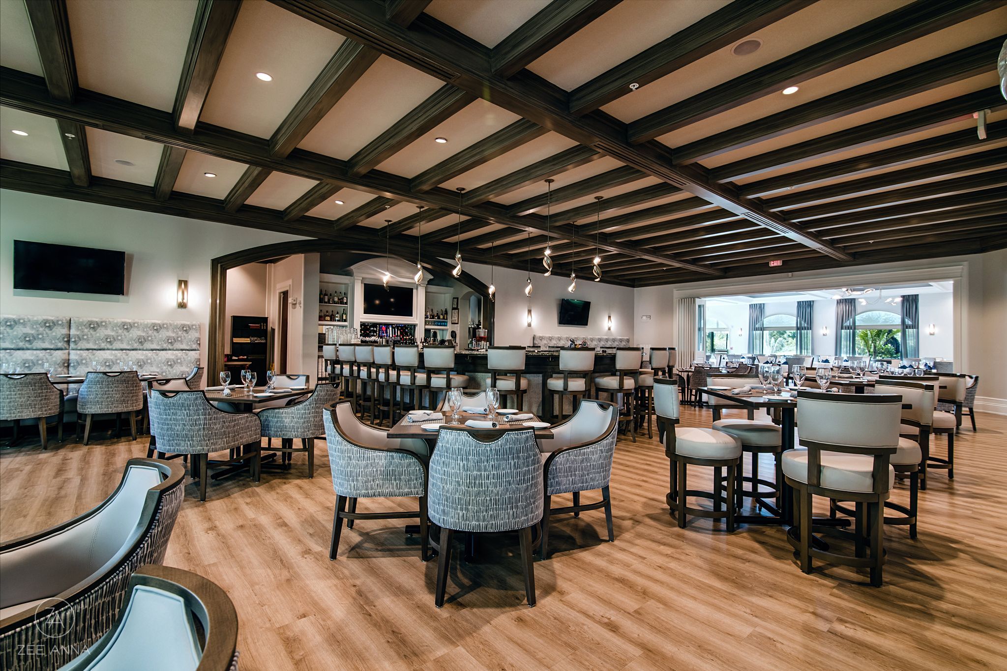 Cypress_Woods_Grille_Bar