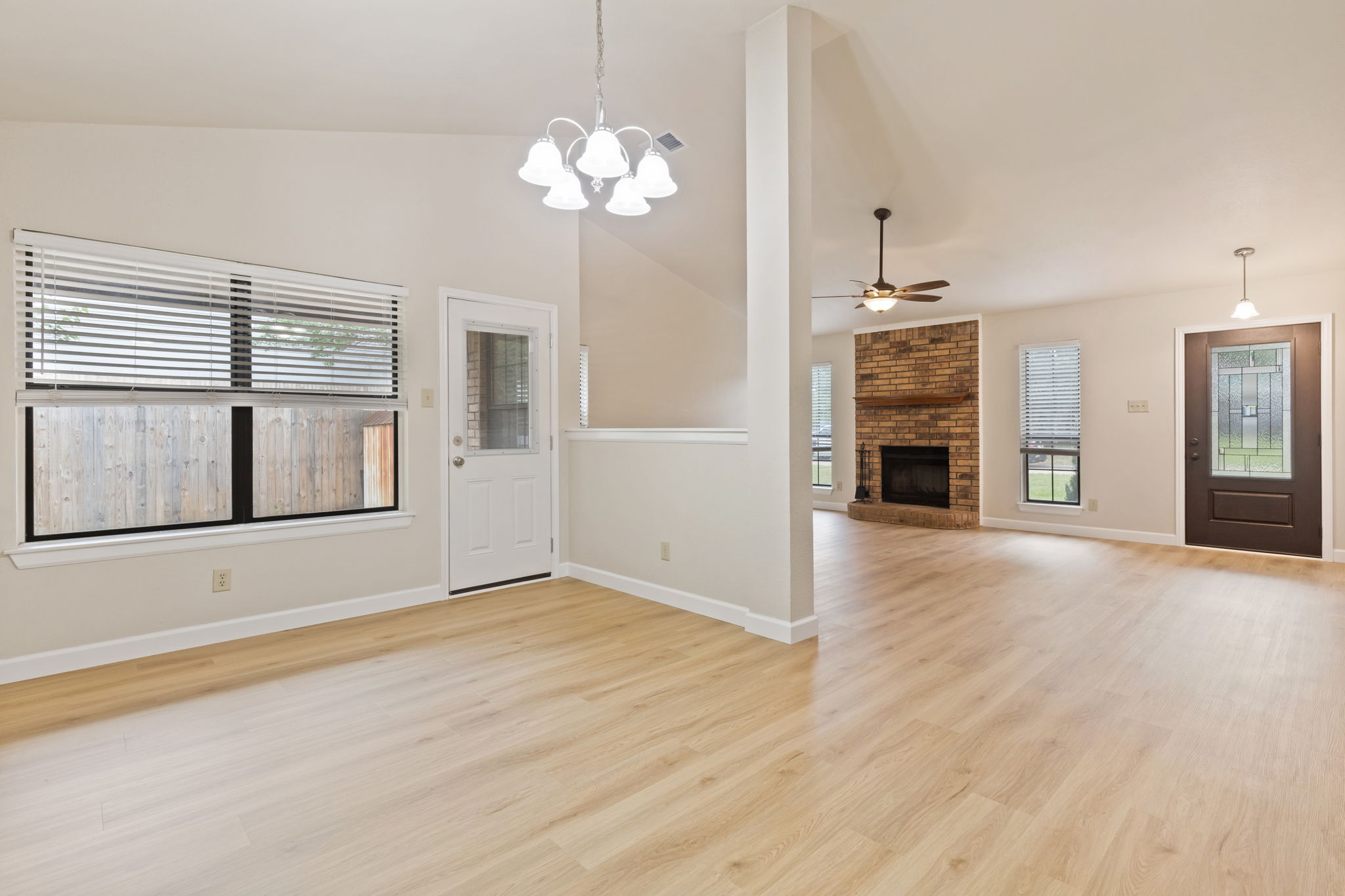 3498Longview_018