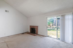 010_34981 Skylark Dr  Union