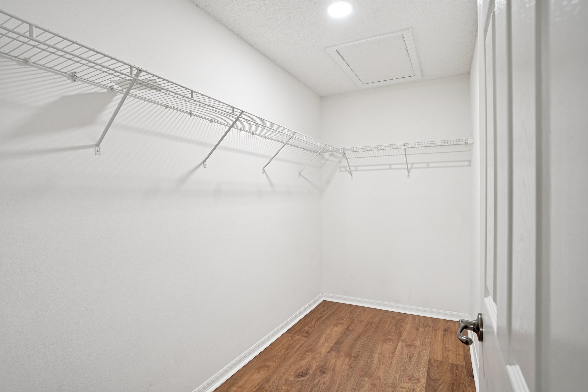 Auburndale Ave-S1812-022.jpg