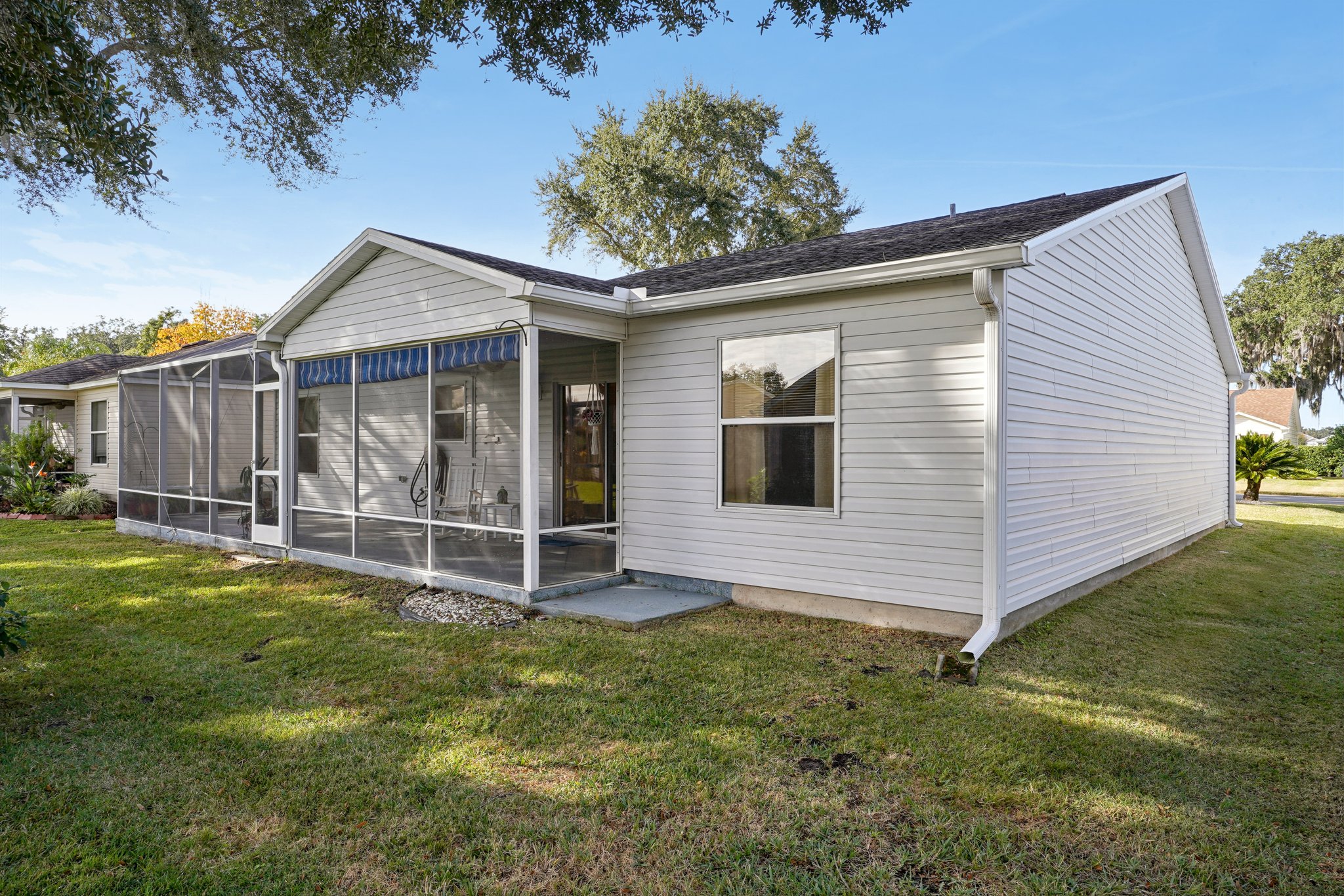 Auburndale Ave-S1812-036.jpg