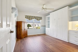 Auburndale Ave-S1812-025.jpg