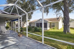 Auburndale Ave-S1812-033.jpg