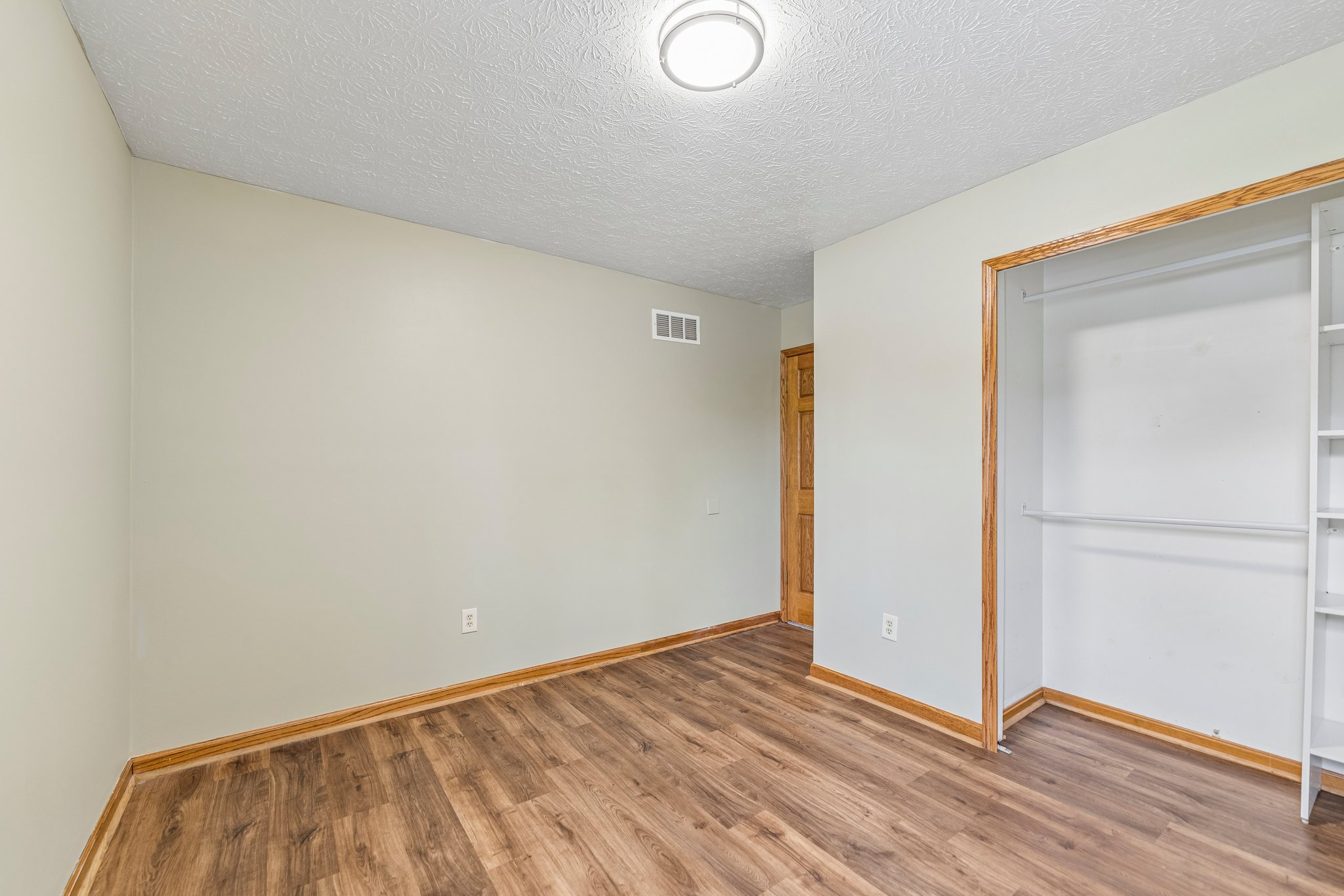 Timberview Dr-S2307-043.jpg