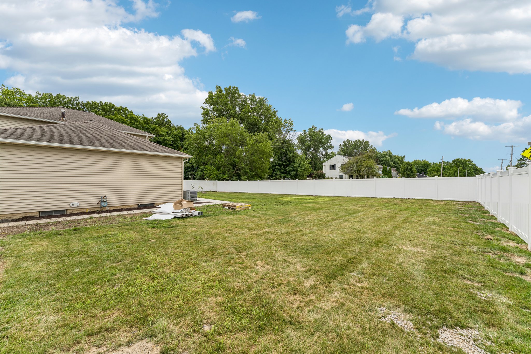Timberview Dr-S2307-048.jpg