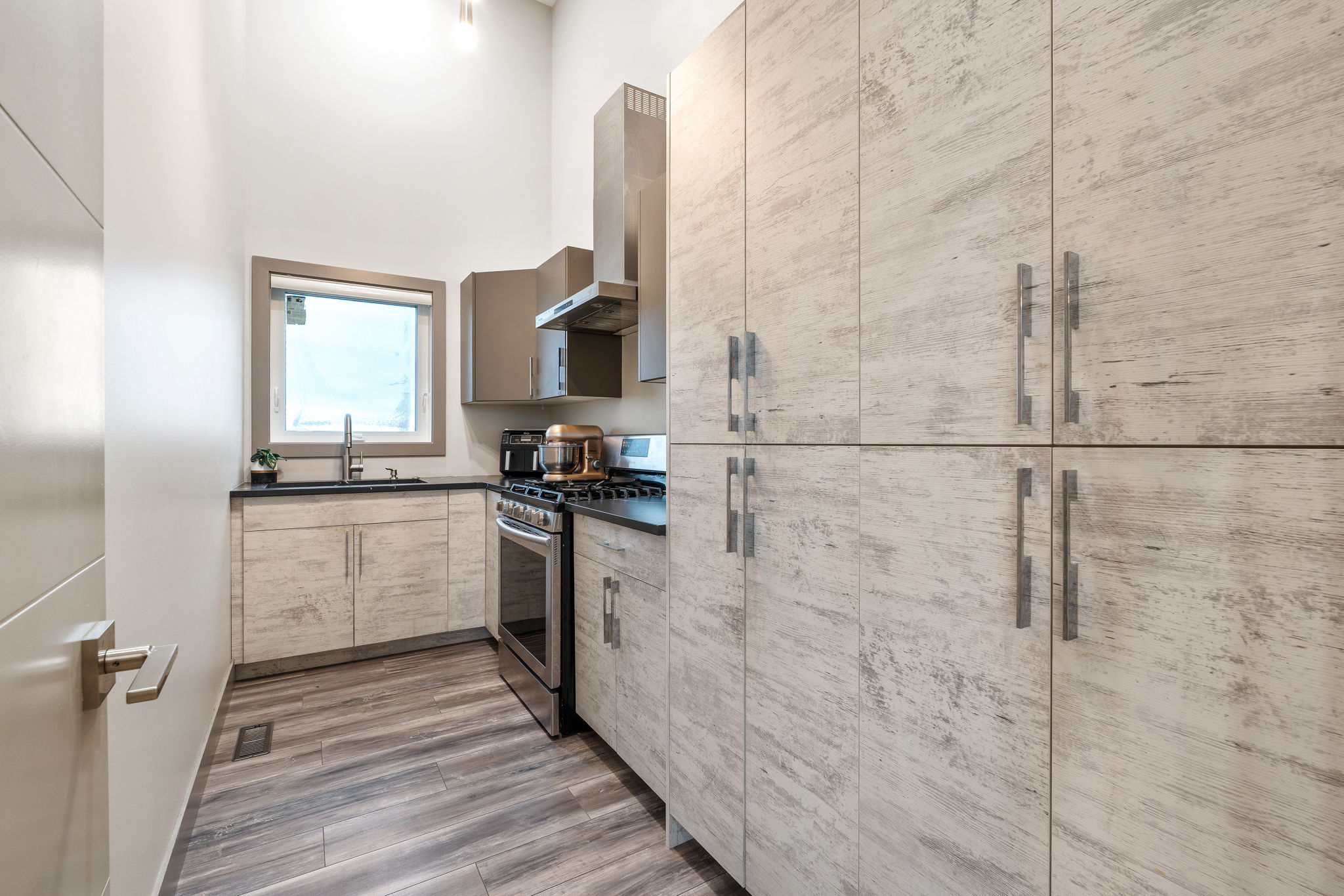 35 Billingham Row - Interior-18