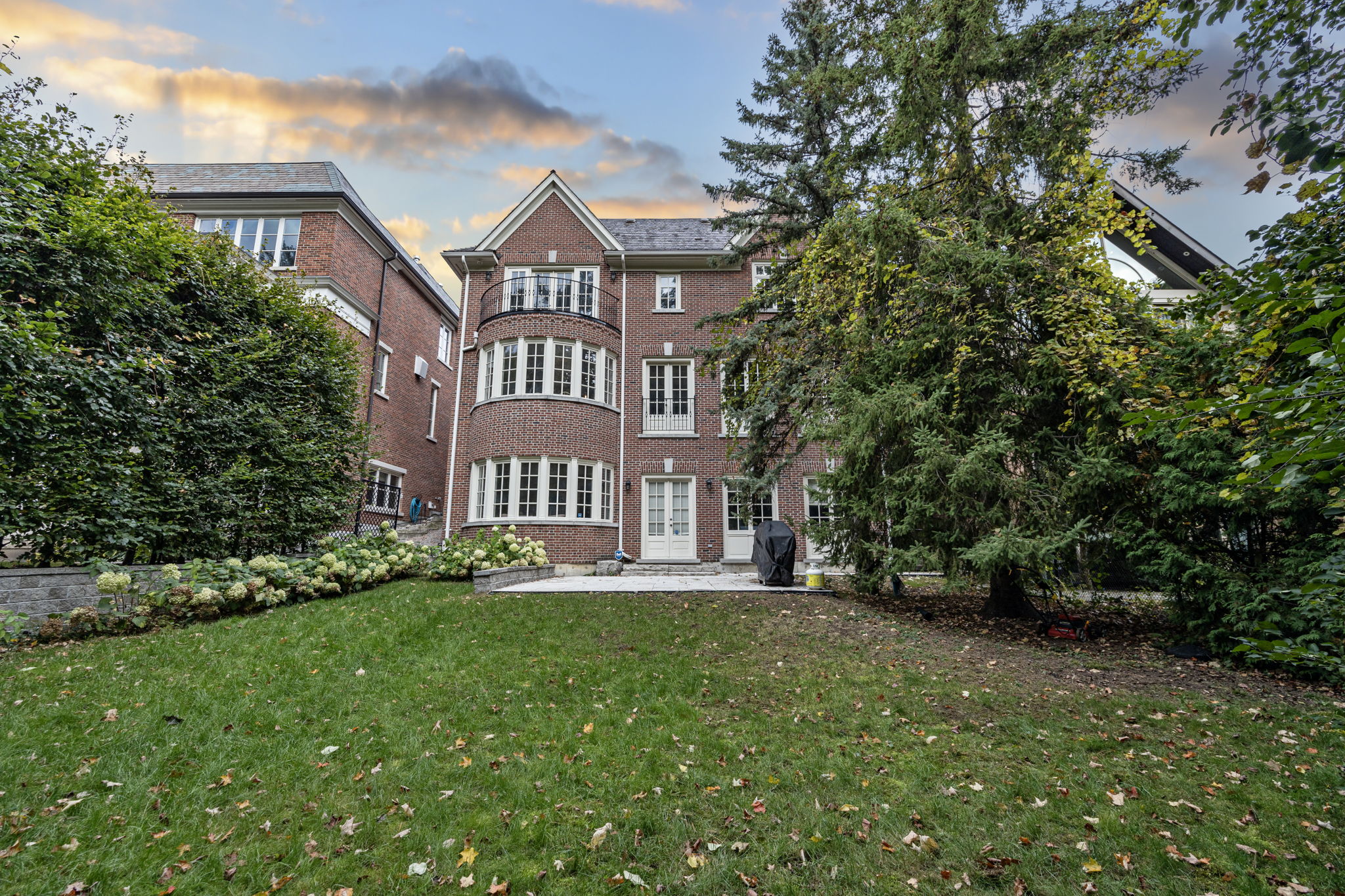 Toronto property showcase — delivered property photograph 12