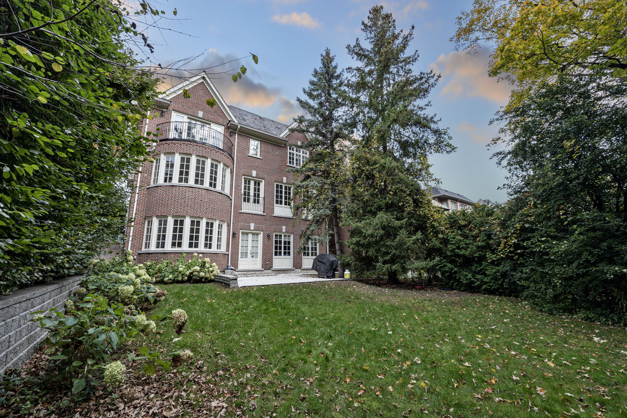 Toronto property showcase — delivered property photograph 13