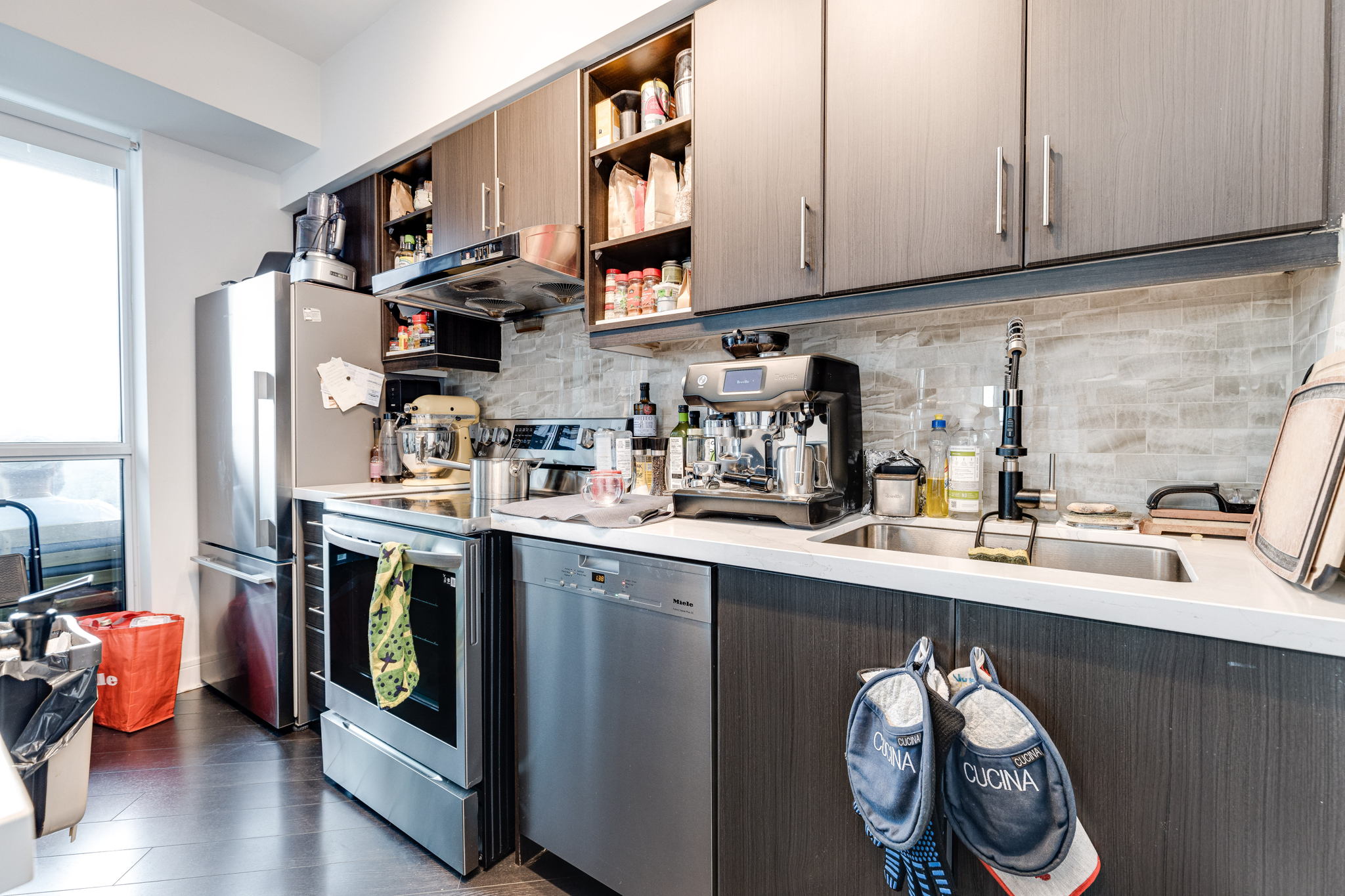 Toronto property showcase — delivered property photograph 4