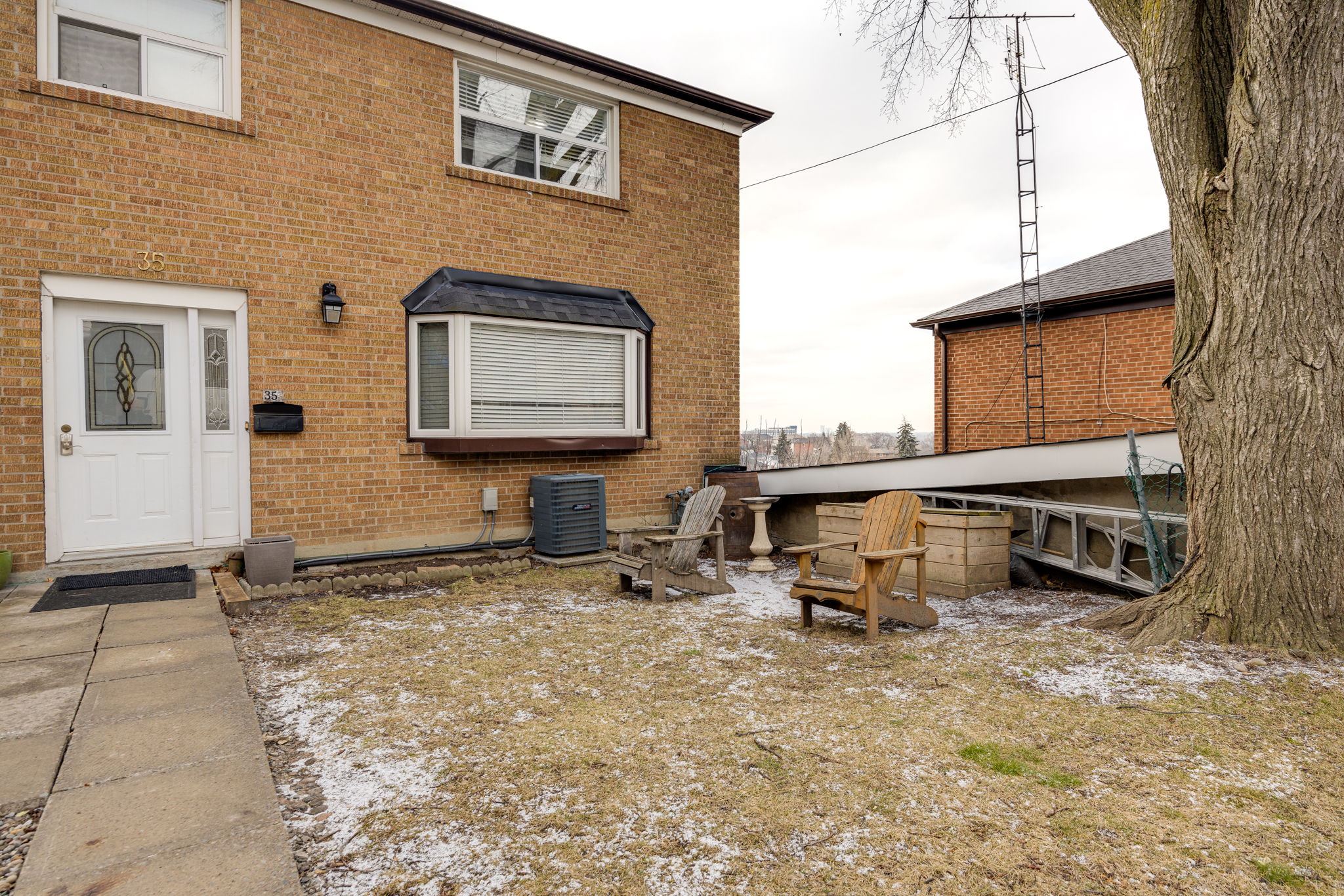 Toronto property showcase — delivered property photograph 2