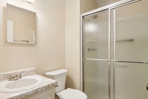 Capri Ln 11 c-023.jpg