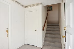 Capri Ln 11 c-024.jpg