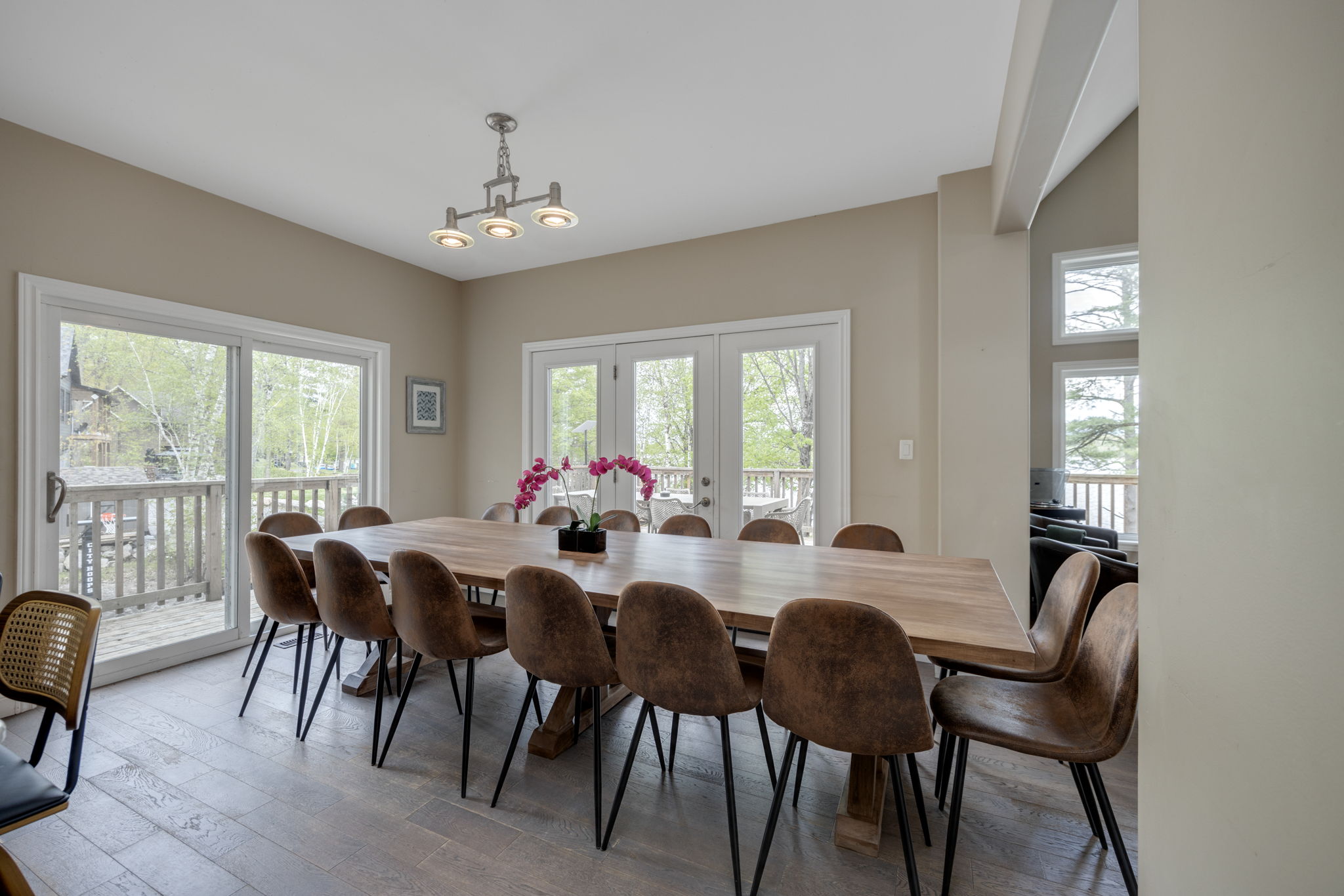 Buckhorn Lake property showcase — delivered property photograph 7