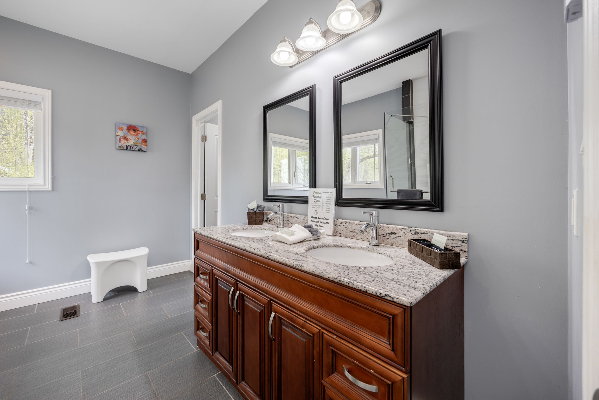 Buckhorn Lake property showcase — delivered property photograph 15