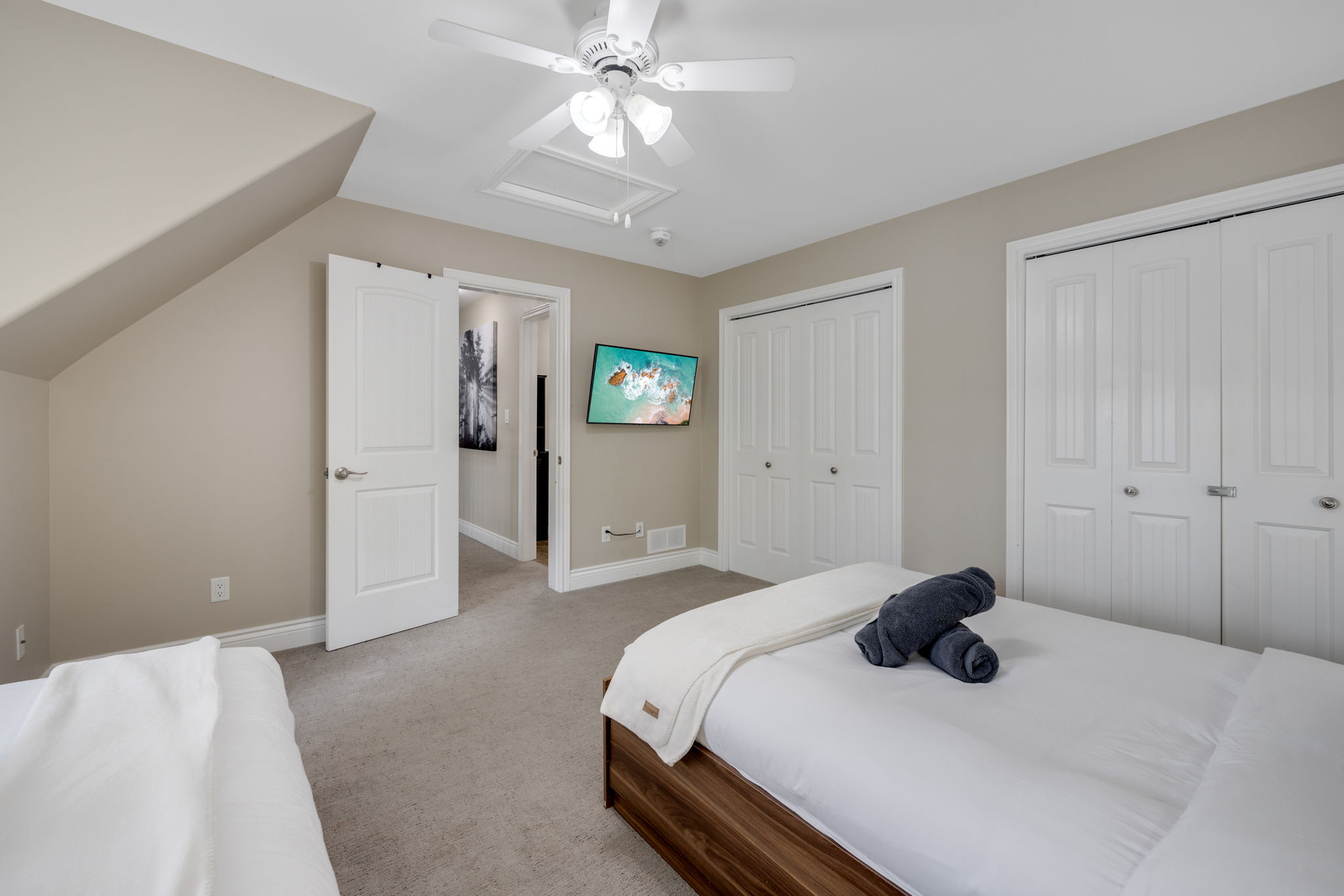 Buckhorn Lake property showcase — delivered property photograph 24